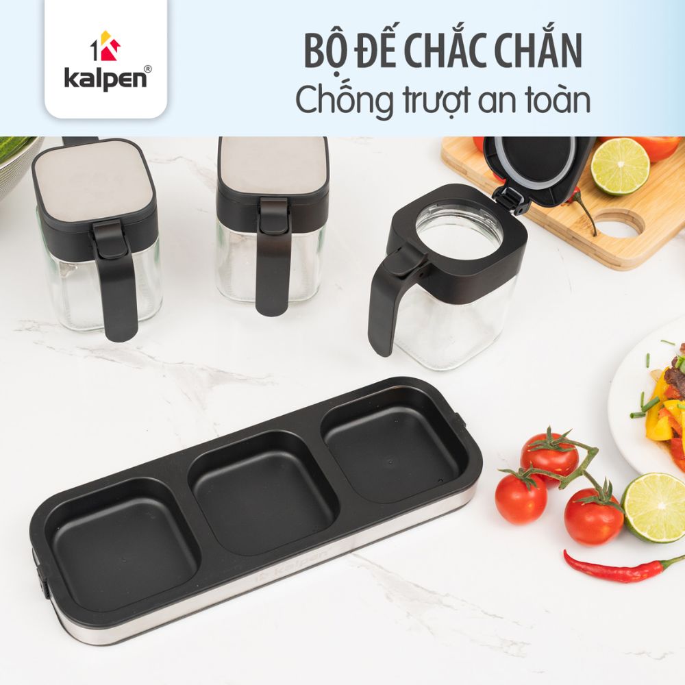 Bộ 3 hộp đựng gia vị thuỷ tinh Kalpen SB3 3 Đế nhựa PP bọc viền Inox, chống trượt và ổn định.