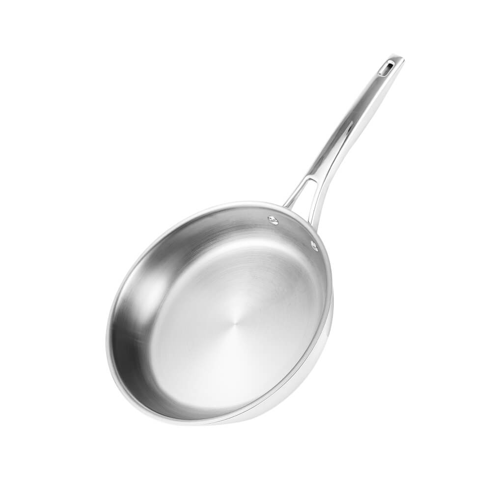 Chảo inox nguyên khối Elmich Trimax EL-2838IN20 20cm 2 Lòng chảo đánh xước mịn, hạn chế bám dính.