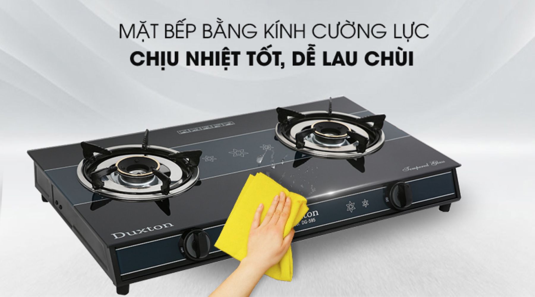 Bề mặt bếp được làm từ kính cường lực có khả năng chịu nhiệt và hạn chế trầy xướcBề mặt bếp được làm từ kính cường lực có khả năng chịu nhiệt và hạn chế trầy xước