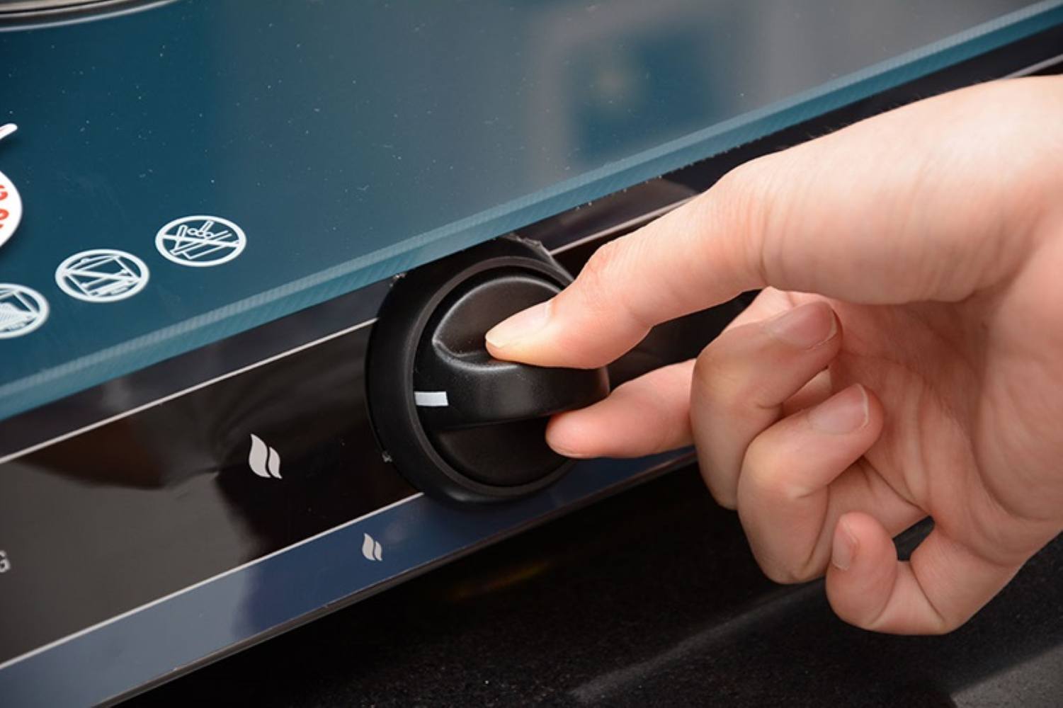 Hệ thống đánh lửa Magneto cơ học tạo tia lửa nhanh và ổn định