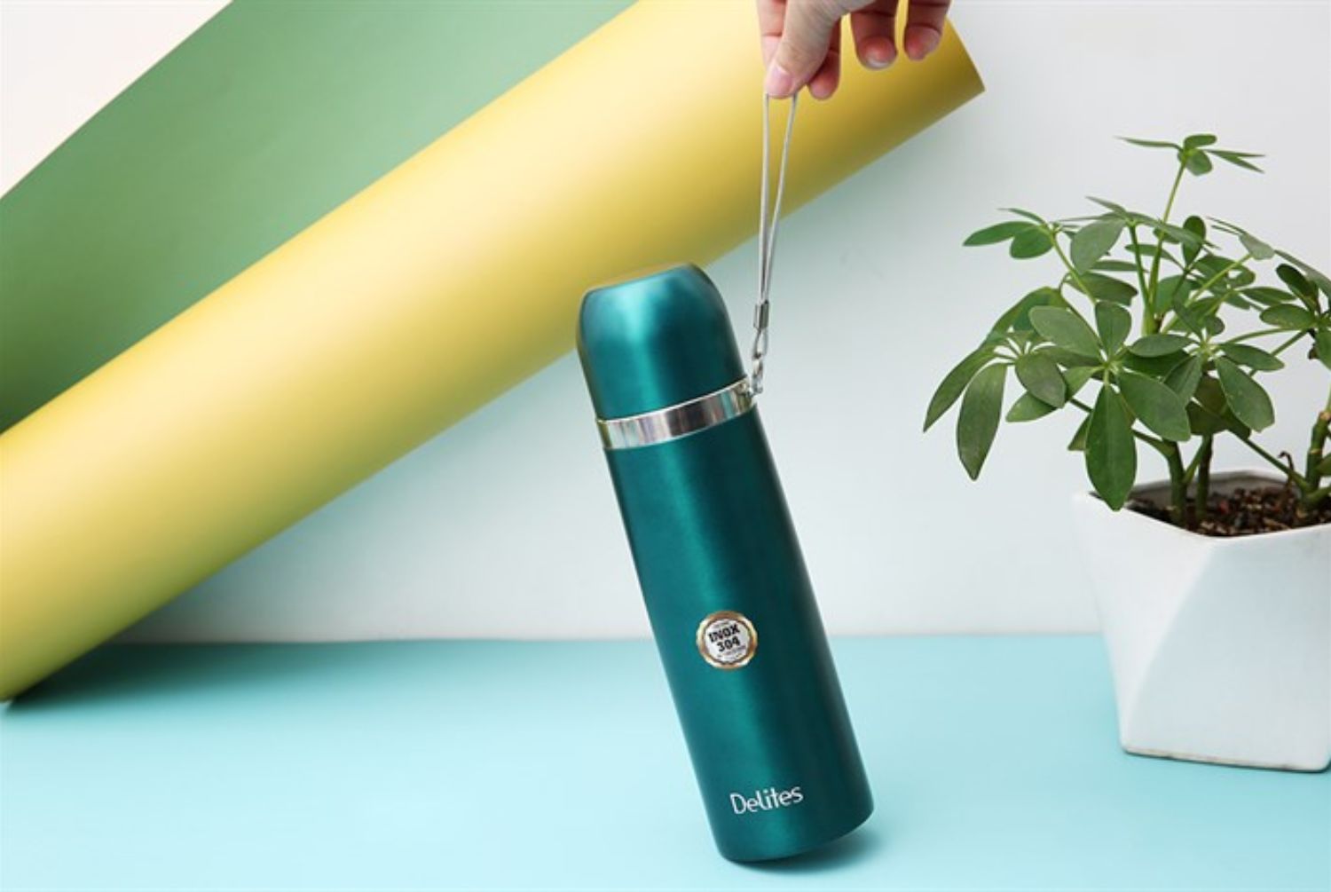 Bình giữ nhiệt inox 500 ml Delites Z5A Xanh lá.