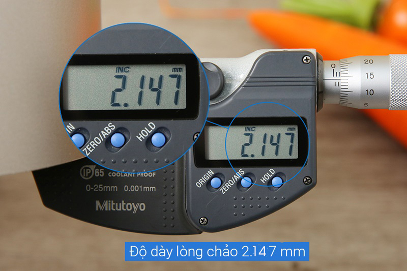 Độ dày 2.147 mm, hạn chế móp méo 