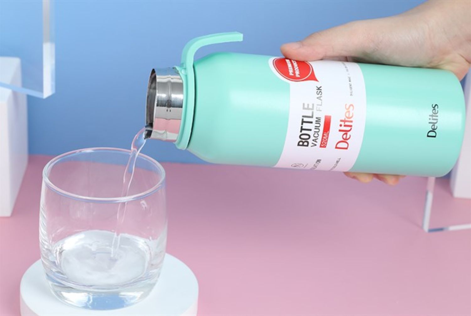 Giữ nóng 4 - 6 giờ, giữ lạnh 6 - 8 giờ.
